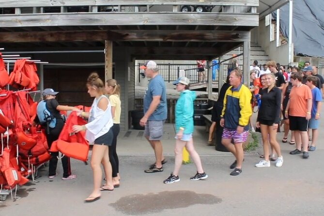 Niagara Falls USA, Open-Top (Wet) Jet Boat Tour - Price and value at about $73.09 for 45 minutes of rapids