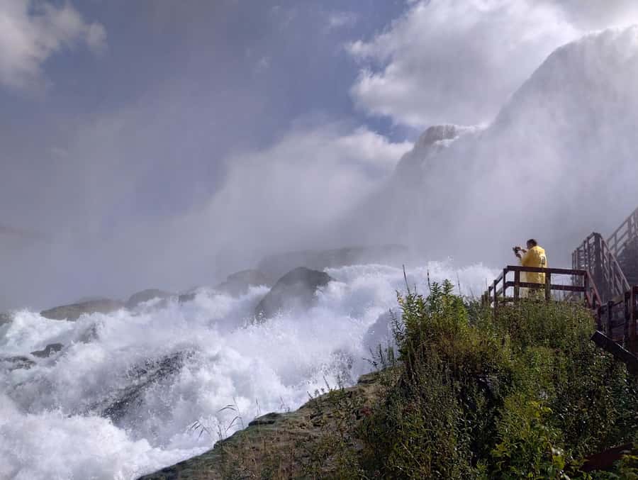 Niagra Falls, USA Side: Boat, Cave and Shuttle pass Tour - Goat Island extras: Luna Island, Terrapin Point, and the World Changed Here film