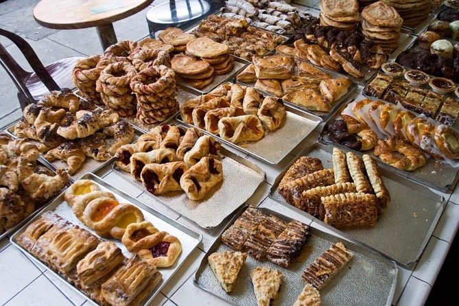 North Beach & Little Italy Walking Tour: Food, History & Flavor - Starting at Columbus Ave, Then Getting Your Bearings in Washington Square Park