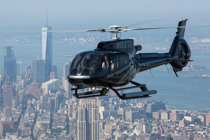 NY Helicopter Tour: Manhattan Highlights (Heliport fees Incl.) - Your Route Over New York, Stop by Stop