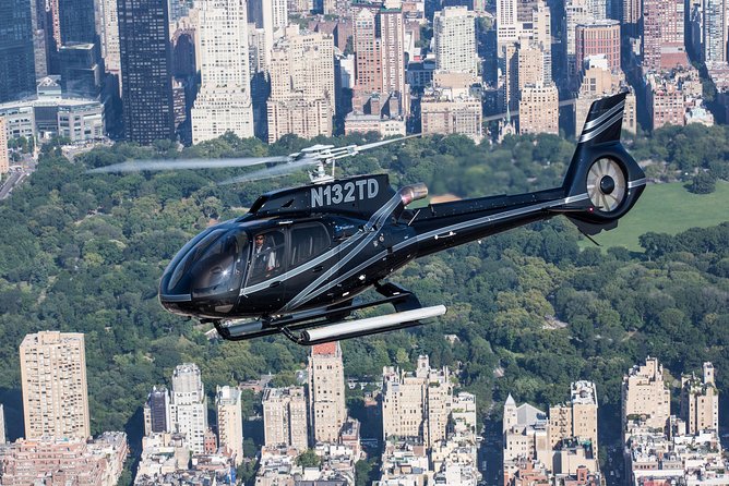 NY Helicopter Tour: Ultimate NYC Sightseeing (Heliport fees Incl) - Seats, Comfort, and the Real Meaning of a Shared Helicopter
