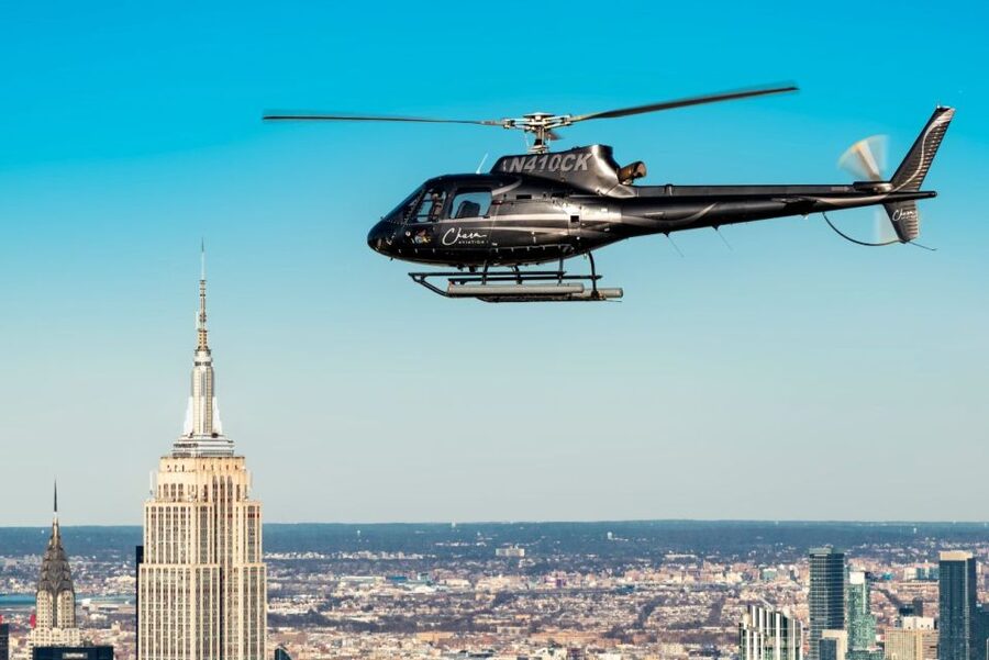 NYC: Big Apple Helicopter Tour - The core route: Liberty Island, Hudson River, and Manhattan icons