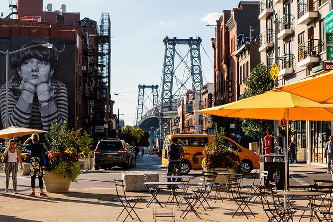 NYC Bus Tour of Brooklyn, Bronx, Queens: Art, Food & Sports - Harlem at the Apollo Theater and the Walk of Fame stop