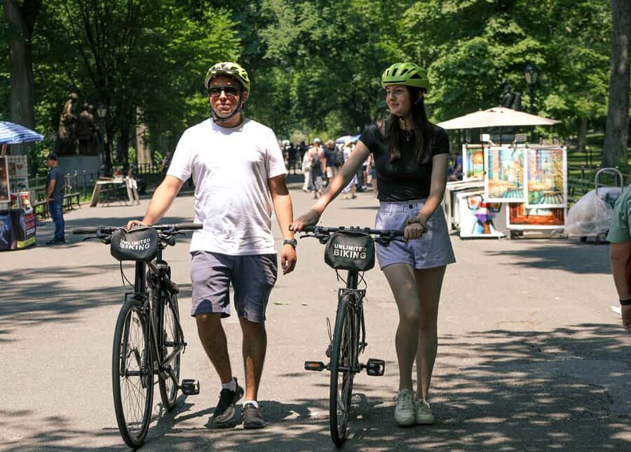 NYC: Central Park Bike Rentals - Entering the park loop, with your map doing most of the work