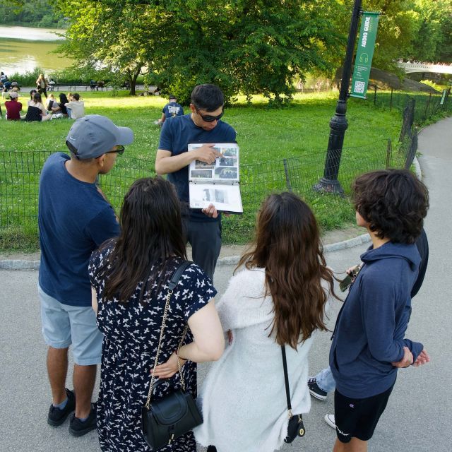 NYC: Central Park Celebrity Homes & Film Spots Pedicab Tour - Guides and photos: the difference between a fun ride and a forgettable one
