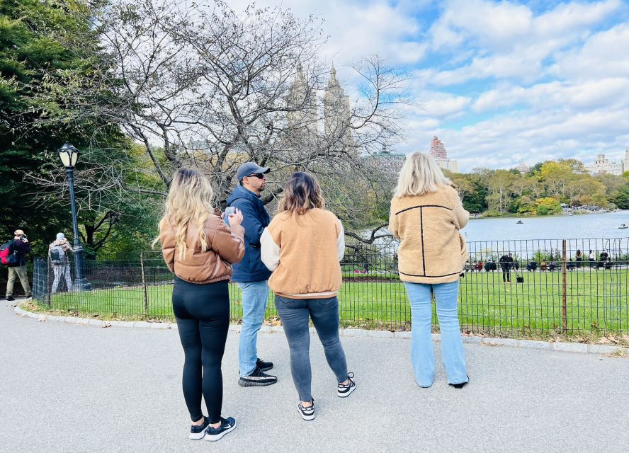 NYC: Central Park Guided Pedicab Tour - Loeb Boathouse, Central Park Lake, and Conservatory Water: where the park looks like film