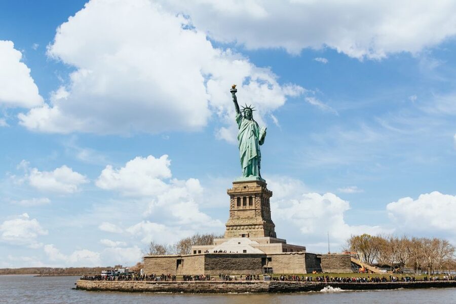 NYC: Circle Line 1.5-Hr Landmarks Skip-The-Box-Office Cruise - Price and value: is $34 worth 90 minutes?