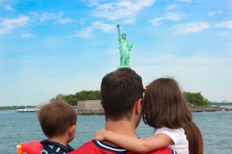 NYC: Circle Line 1-Hr Statue of Liberty Skip-The-Line Cruise - From Pier 83 to the harbor loop, what the 1 hour really covers
