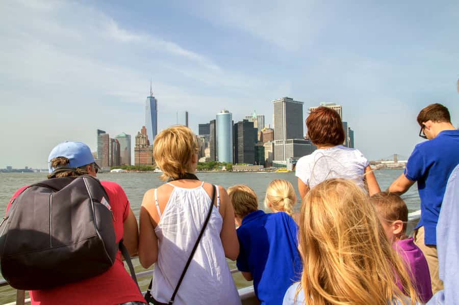 NYC: Circle Line 1-Hr Statue of Liberty Skip-The-Line Cruise - Included extras that actually matter on a one-hour cruise
