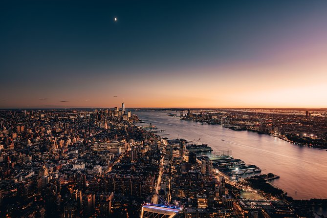 NYC Edge Observation Deck at Hudson Yards Admission Ticket - Glass Floor, Angled Walls, and Skyline Seats Photo Time