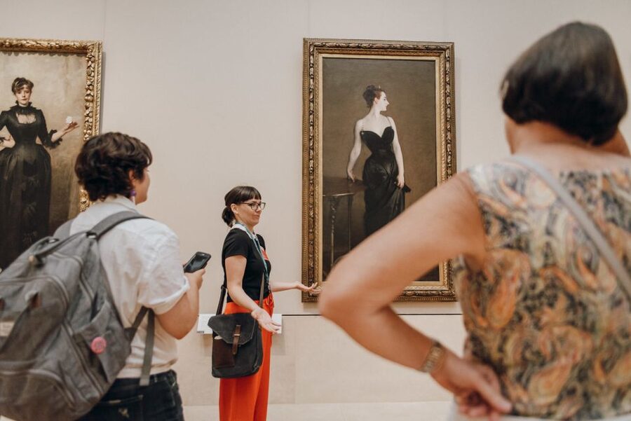 NYC: Express Highlights Tour of the MET Museum - Priority access: less waiting, more art