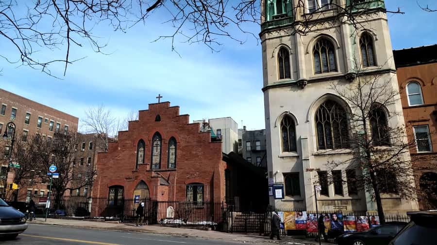 NYC: Harlem Hallelujah! Gospel Wednesday Concert - Inside Convent Avenue Baptist Church, what Gospel Wednesday is like