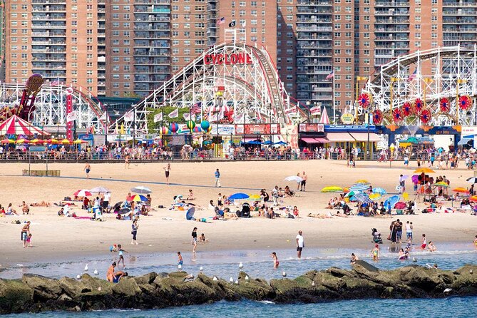 NYC Highlights Tour: Bronx, Brooklyn, Harlem, Queens & Coney - Getting There: Midtown Meeting and How the Day Flows