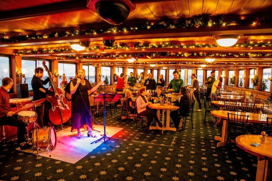 NYC: Holiday Yacht Cruise with Jazz, Cocoa & Carols - Cookies, cocoa, and the one drink that starts the party