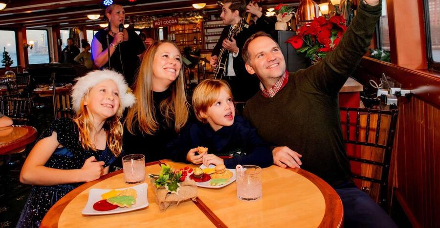 NYC: Holiday Yacht Cruise with Jazz, Cocoa & Carols - Who this cruise fits best