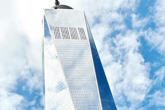 NYC in a Day Tour: Lady Liberty, Times Square, Freedom Tower - Rockefeller Center and St. Patrick’s Cathedral: classic NYC faces