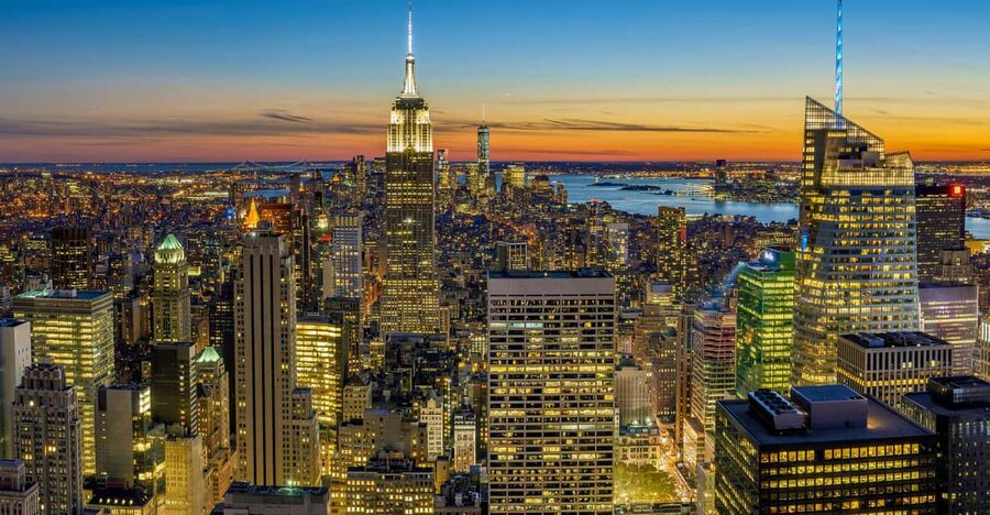 NYC: JFK Airport to Manhattan Private Transfer Up to 5pax - Should you book this JFK to Manhattan private transfer?
