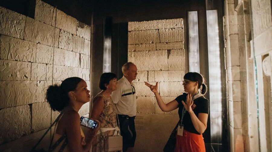 NYC: Meet the Met – Extended 3hr Small-Group Tour - Small Group Pace, Real Questions, and What Makes Guides Effective