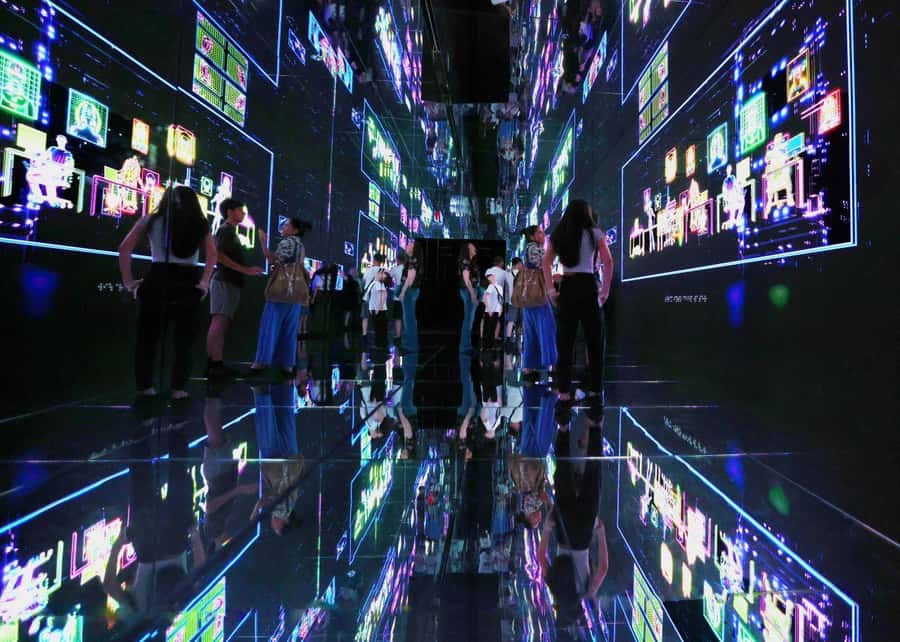 NYC: Mercer Labs Museum of Art and Technology - Roy Nachum’s Latest Work: Design Meets Pop Culture in a Smart Way