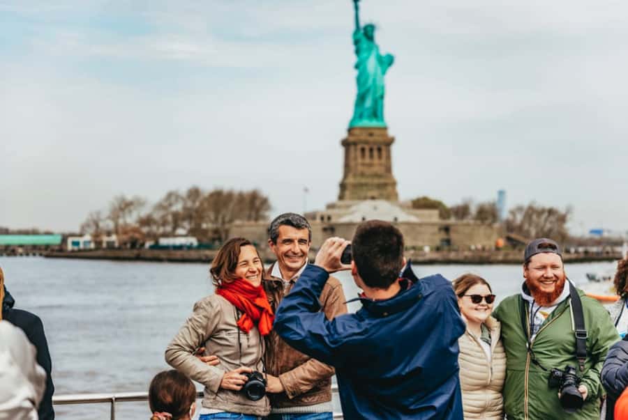 NYC: Statue of Liberty Express Skip-the-Box-Office Cruise - Skip-the-box-office access that gets you to the water faster