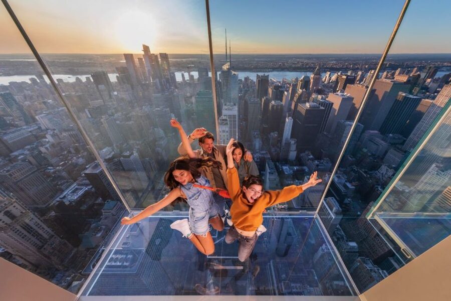 NYC: SUMMIT One Vanderbilt Tickets - Levitation glass skyboxes on the 92nd floor: how to enjoy the height