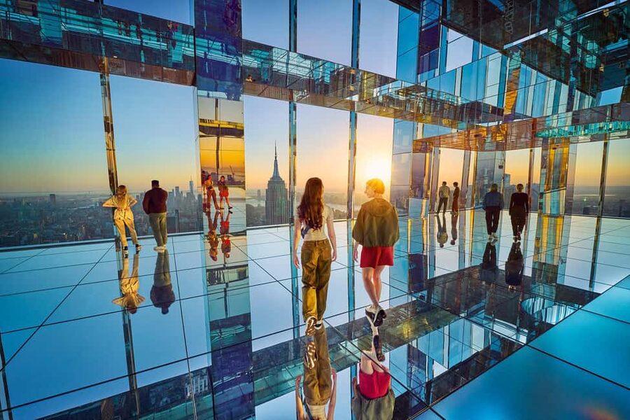 NYC: SUMMIT One Vanderbilt Tickets - Getting through long lines, staying comfortable, and getting better photos