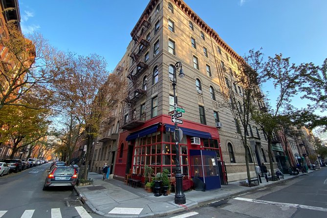 NYC TV & Movie Locations Bus Tour – Friends, Seinfeld & More - Price, Value, and Who This Makes Sense For