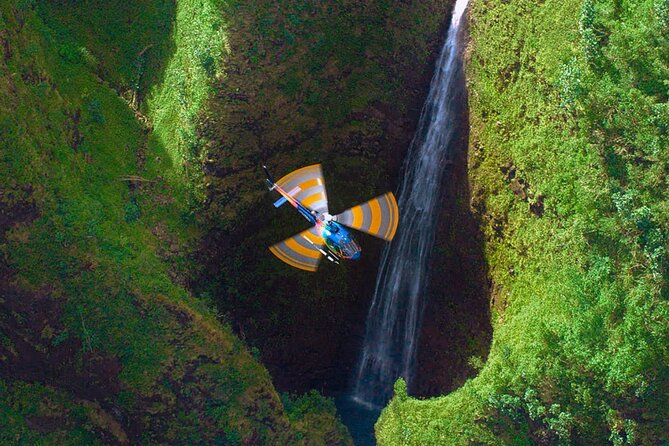 Oahu: 45 Minute Sights Unseen Helicopter Tour - Doors Off or On - Makapu’u, Lanikai Beach, and Chinaman’s Hat from the air