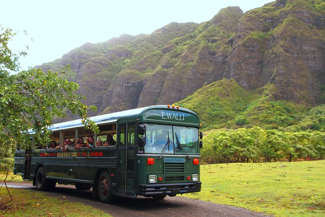 Oahu: Kualoa Ranch Movie Sites and Ranch Tour - Why this Kualoa movie tour works on Oahu