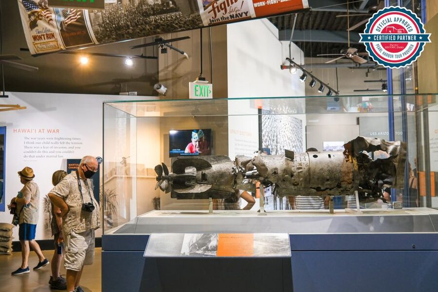 Oahu: Pearl Harbor, Arizona Memorial & Honolulu City Tour - The small rules that matter: what to bring and how to dress