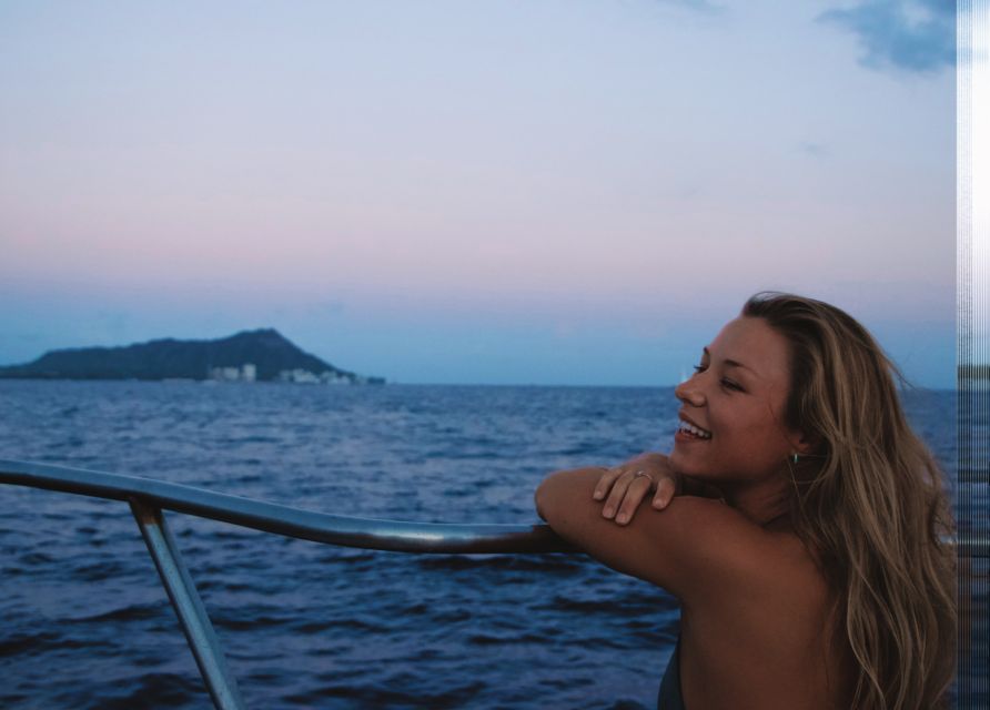 Oahu: Turtle Canyon Snorkeling Boat Tour - Photos as an Optional Extra: What the Photographer Adds