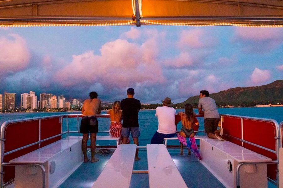 Oahu: Waikiki Glass Bottom Boat Sunset Cruise - The Cruise Route: Waikiki Bay Stories and Diamond Head Photos
