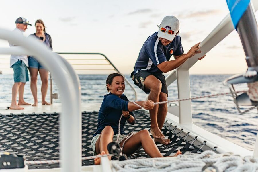 Oahu: Waikiki Sunset Catamaran Cocktail Cruise - Who This Sunset Cocktail Cruise Fits Best