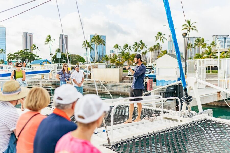 Oahu: Waikiki Sunset Catamaran Cocktail Cruise - The Bar Setup, Cocktails, and Why It’s Good Value