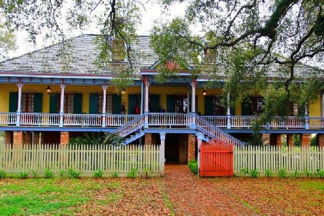 Oak Alley or Laura Plantation Tour from New Orleans - The 40-minute guided tour: Big House and the enslaved quarters