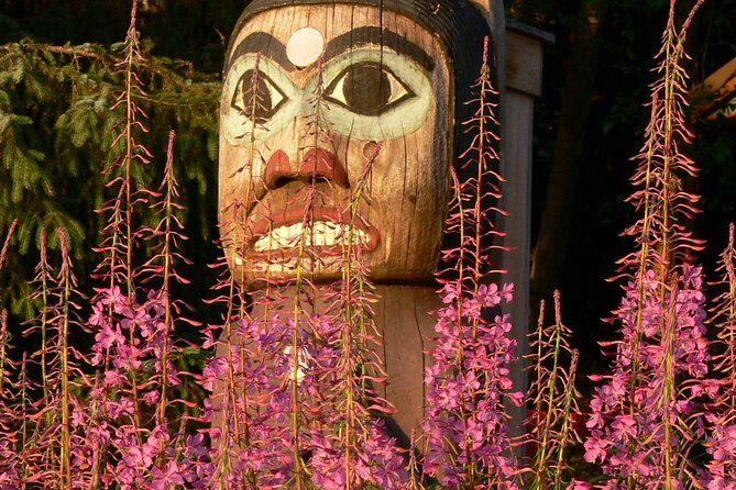 Off the Beaten Path Ketchikan Photo Safari - 3 hr. - Harris Street Bridge: a quick foreground and background lesson with real wildlife energy