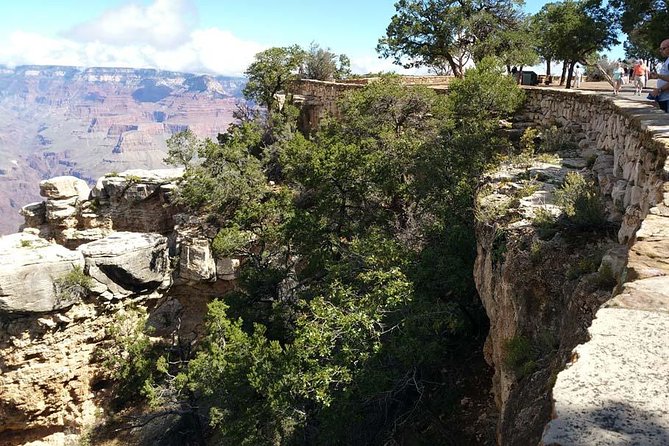 One-Day Private Grand Canyon National Park/Sedona tour from Phoenix-Scottsdale - The Camp Verde dinner and the ride back to Phoenix-Scottsdale