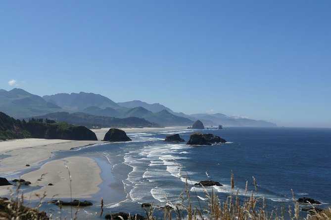 Oregon Coast Day Trip: Cannon Beach and Haystack Rock - Neahkahnie Point and Manzanita: wildlife views plus a real beach town break
