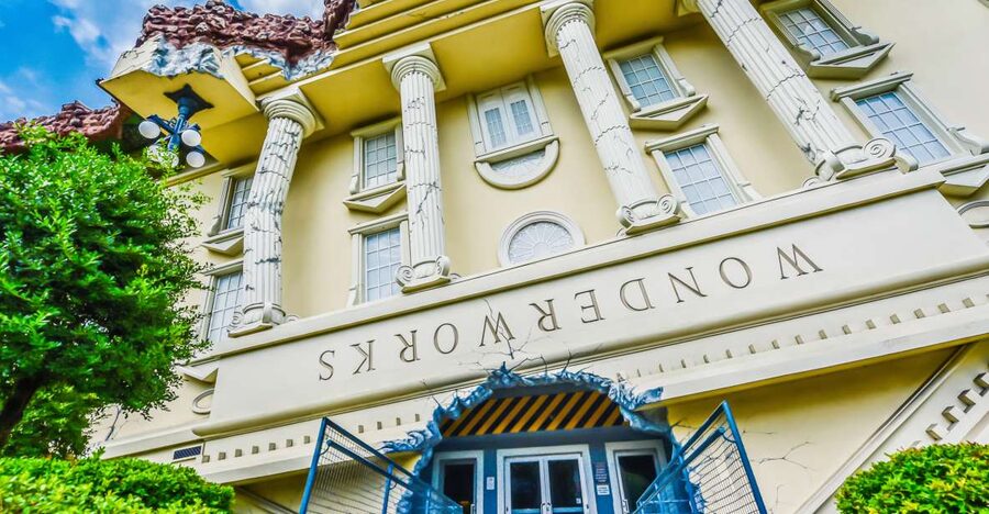 Orlando: WonderWorks All-Access Entry Ticket - Hurricane Winds, Earthquake Shakes, and Big-Effect Experiments