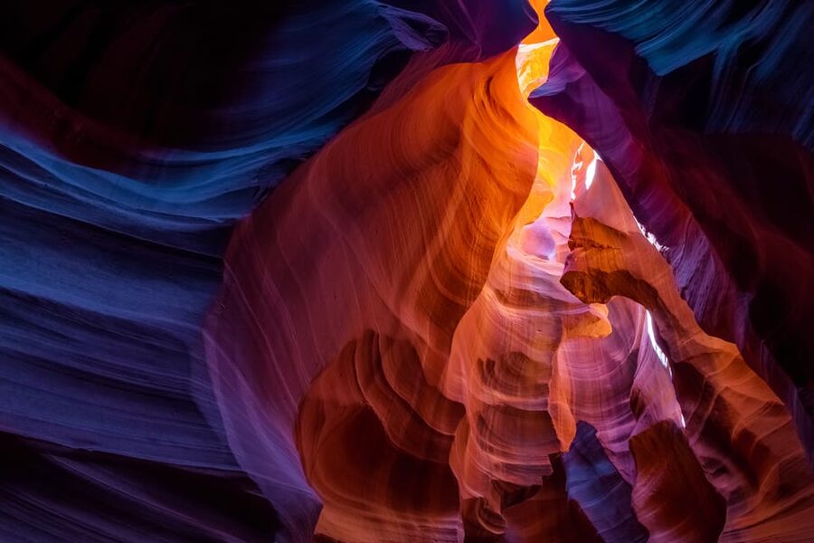 Page: Lower Antelope Canyon Prime-Time Guided Tour - Inside the Lower Antelope Canyon corridor: light, color, and a wave-like world