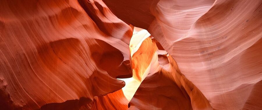 Page: Lower Antelope Canyon Ticket and Guided Hiking Tour - Should you book this guided Lower Antelope Canyon hike?