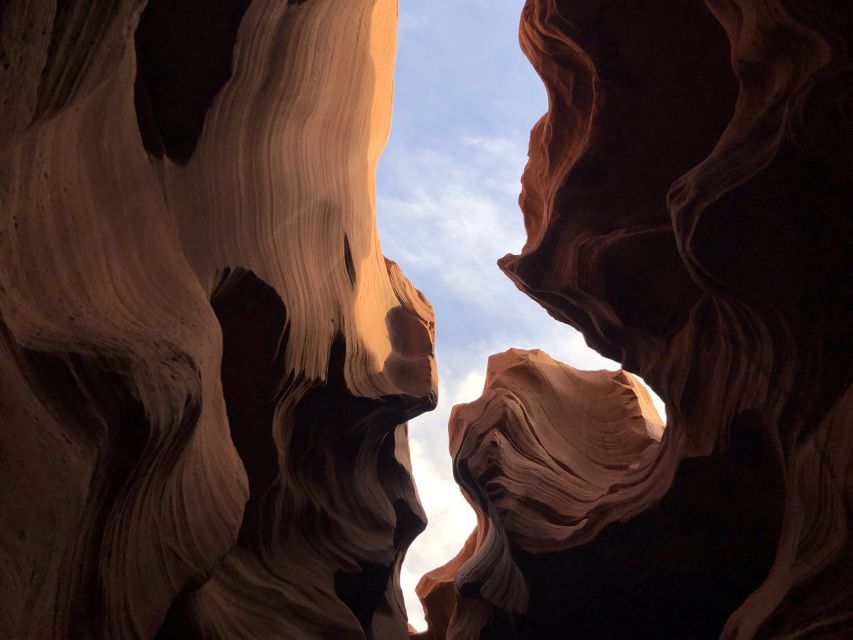 Page: Lower Antelope Canyon Tour with Trained Navajo Guide - The hour inside the canyon: how the walk and photo stop actually feel