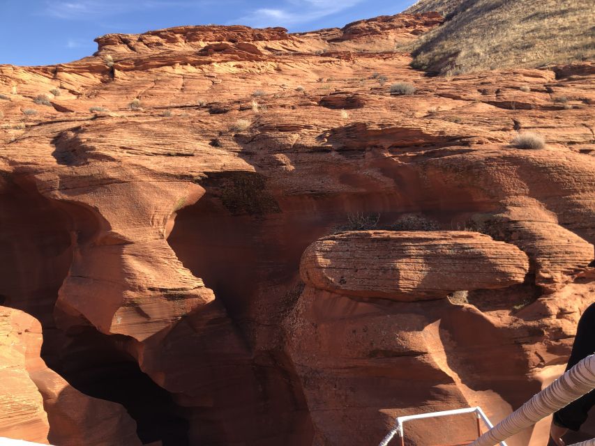 Page: Lower Antelope Canyon Tour with Trained Navajo Guide - Rules in the canyon: what you must leave behind