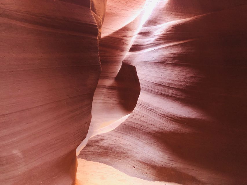 Page: Lower Antelope Canyon Tour with Trained Navajo Guide - Timing tips for the best light and the best day plan