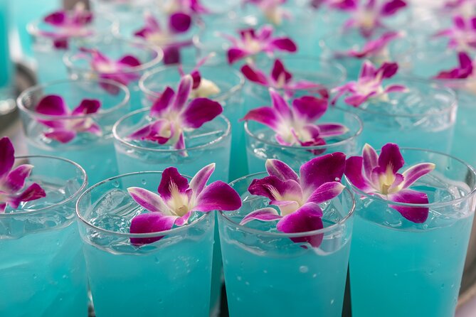 Paina Waikiki Luau at Waikiki Beach Marriott - The Fire Knife Dance Finale: The Moment You’ll Remember