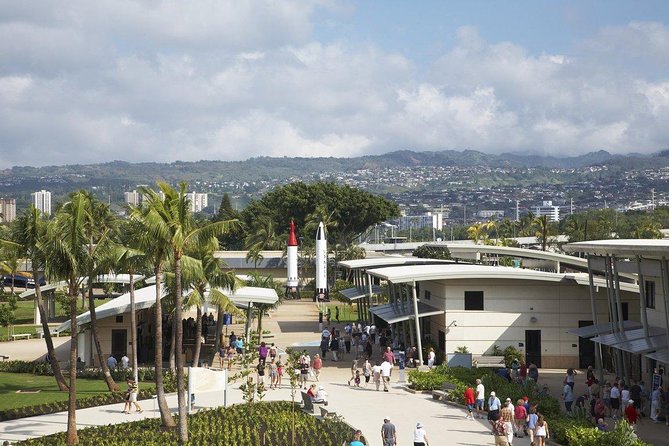 Pearl Harbor Arizona Memorial - Honolulu Tour - Submarine Access - King Kamehameha Statue and Quick Honolulu Sight Windows
