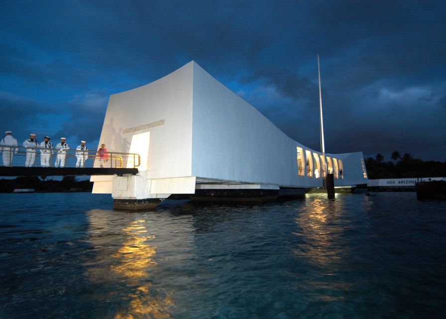 Pearl Harbor: USS Arizona Memorial & Battleship Missouri - Price and value: what $156 really buys you