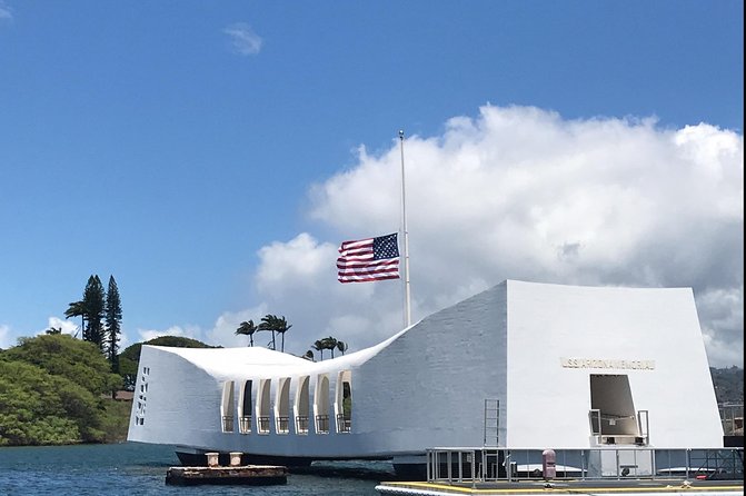 Pearl Harbor & USS Arizona Small-Group Tour [Early Access] - The USS Arizona Memorial boat ride, plus first-come access reality