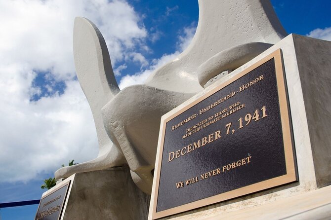 Pearl Harbor & USS Arizona Small-Group Tour [Early Access] - Pearl Harbor National Memorial: two museums and real time to think