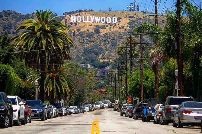 Perfect 5 ½ Hour LA & Hollywood Tour from Santa Monica - Lunch at the farmers market, eaten on your schedule